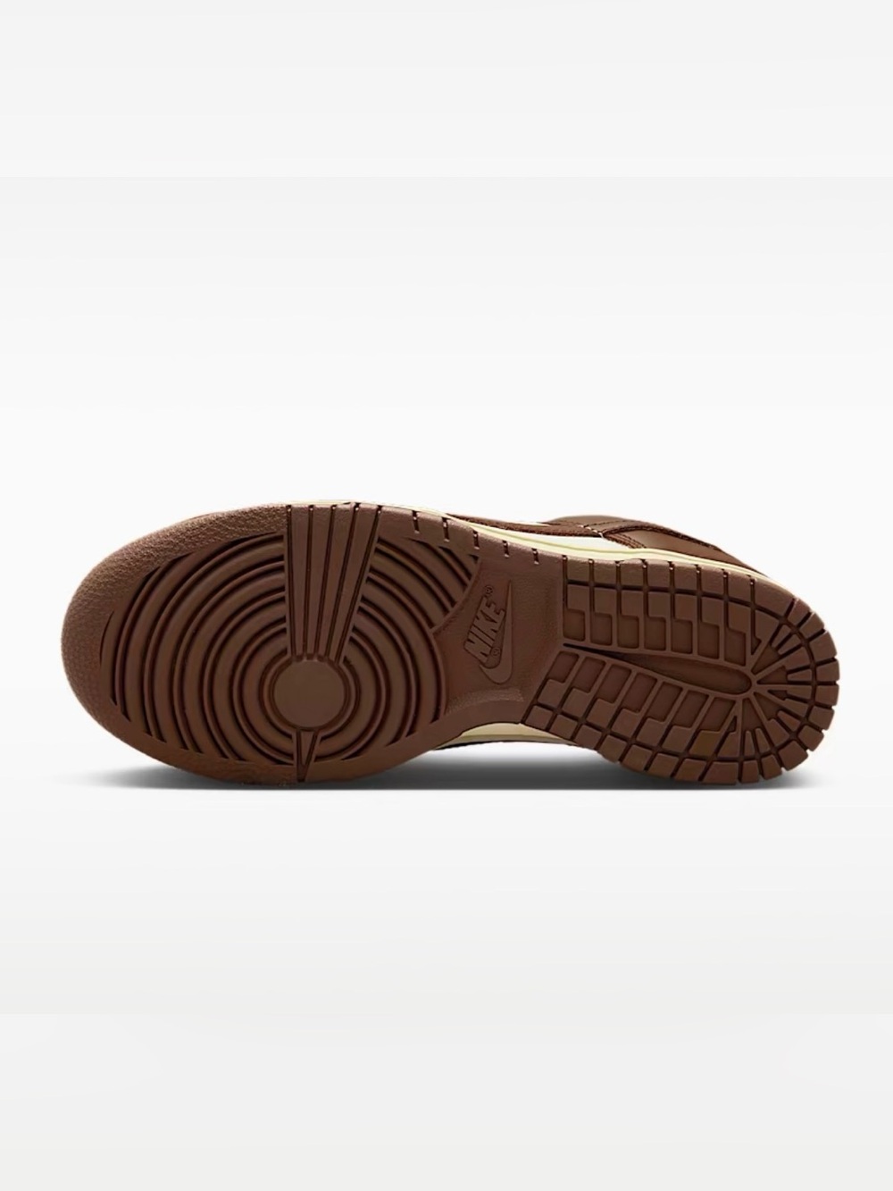 Nike Dunk Low Women’s Sneakers - Picture 5 of 10